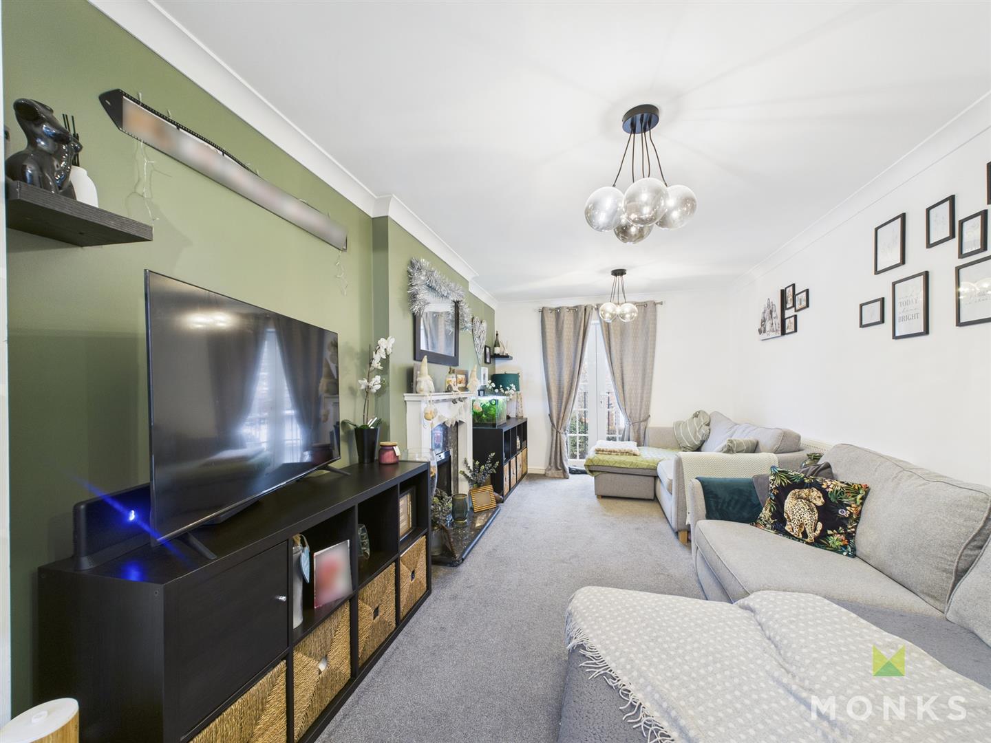 60 The Chestnuts, Shrewsbury, SY5 6JH For Sale